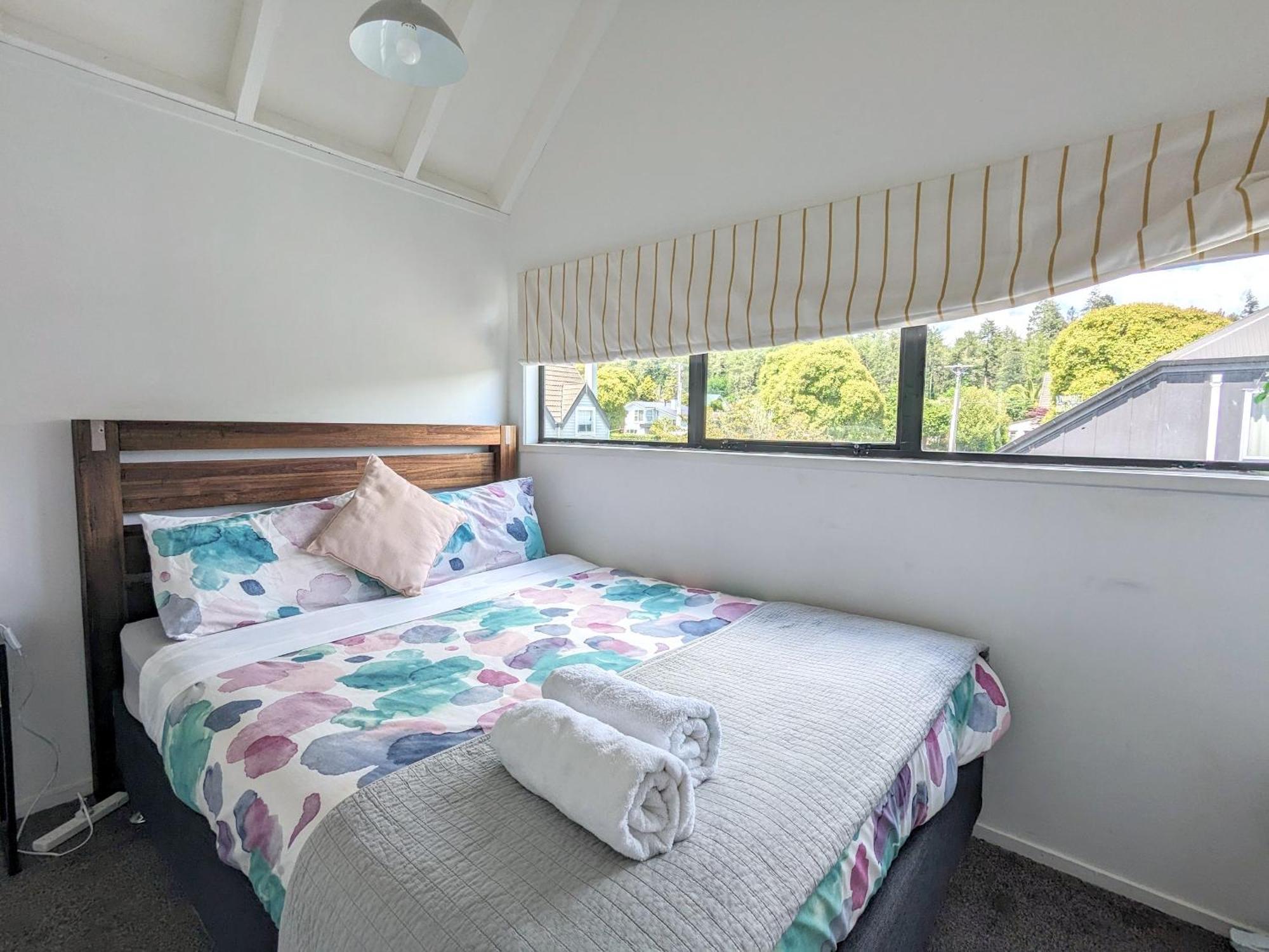 Rotorua Redwood Retreat Villa Exterior photo